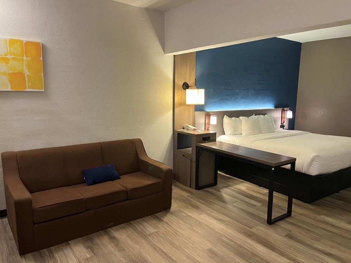 Comfort Suites Clearwater - Dunedin Εξωτερικό φωτογραφία