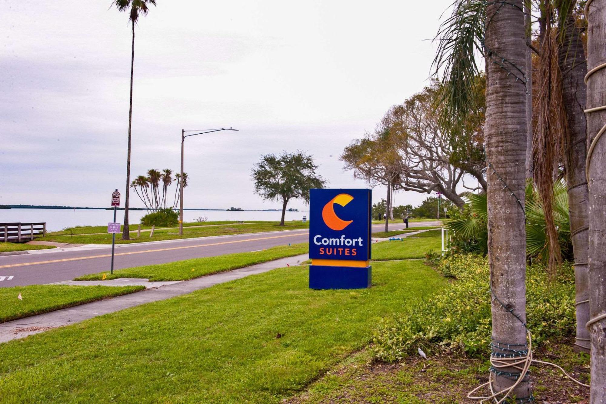 Comfort Suites Clearwater - Dunedin Εξωτερικό φωτογραφία