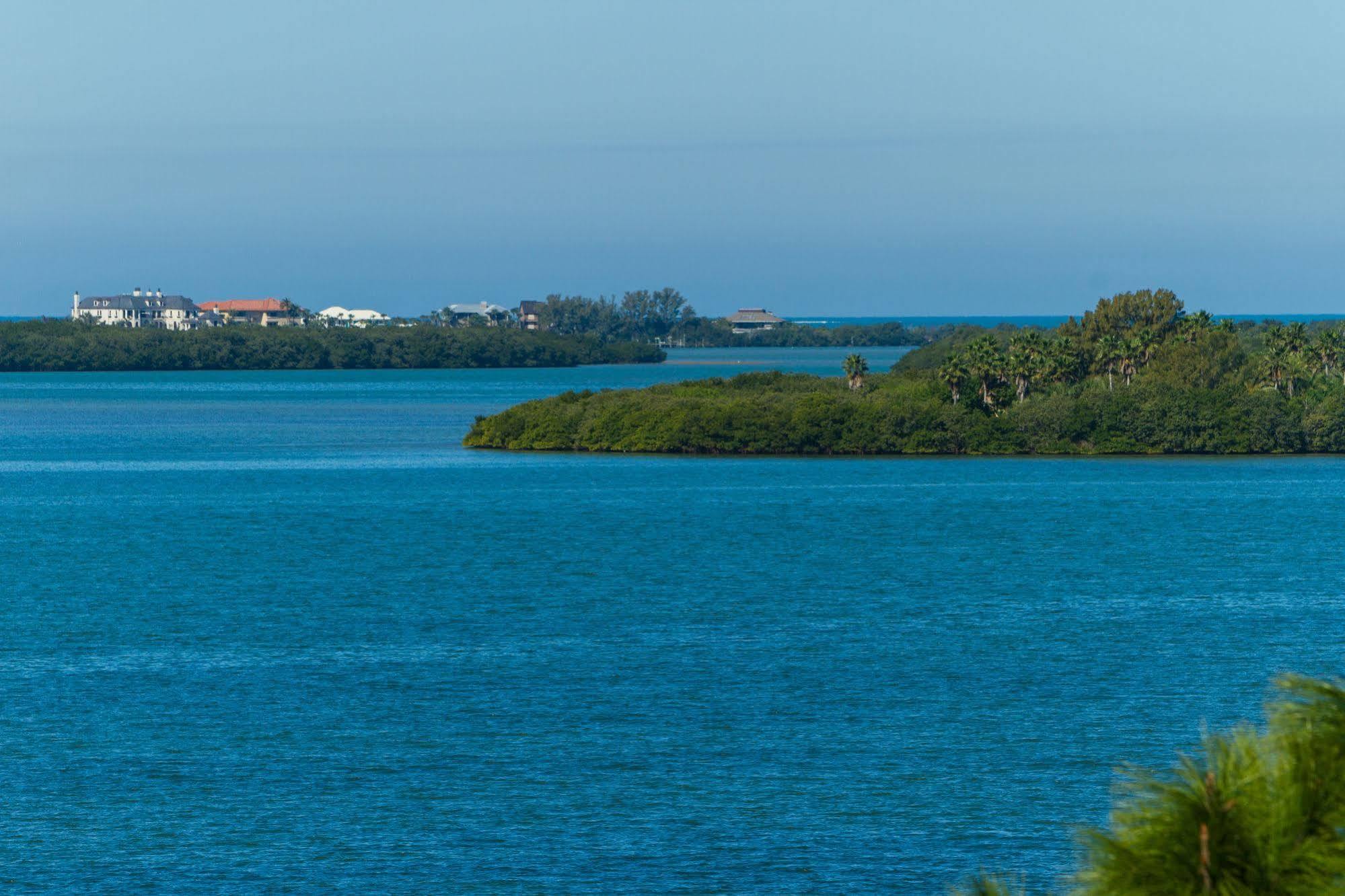 Comfort Suites Clearwater - Dunedin Εξωτερικό φωτογραφία