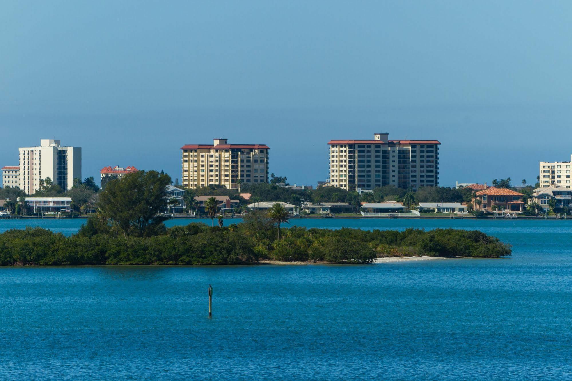 Comfort Suites Clearwater - Dunedin Εξωτερικό φωτογραφία